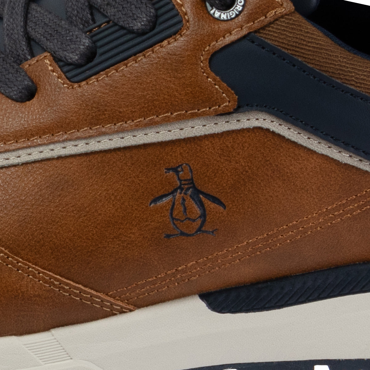 Tenis Style Grober Café