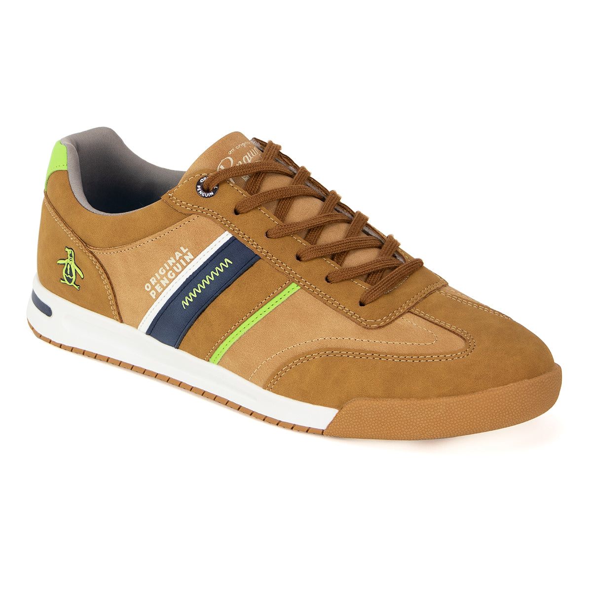 Tenis Style Douglas Tan